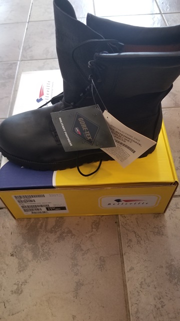 Army Boots New 10 Bellville
