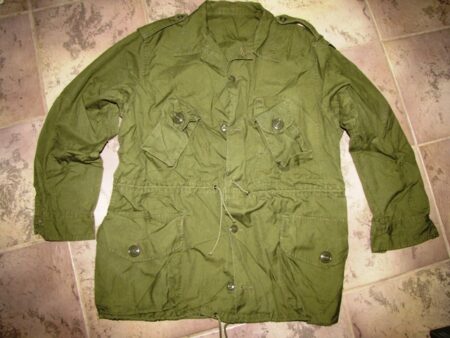 Canadian Army Combat shirt Medium